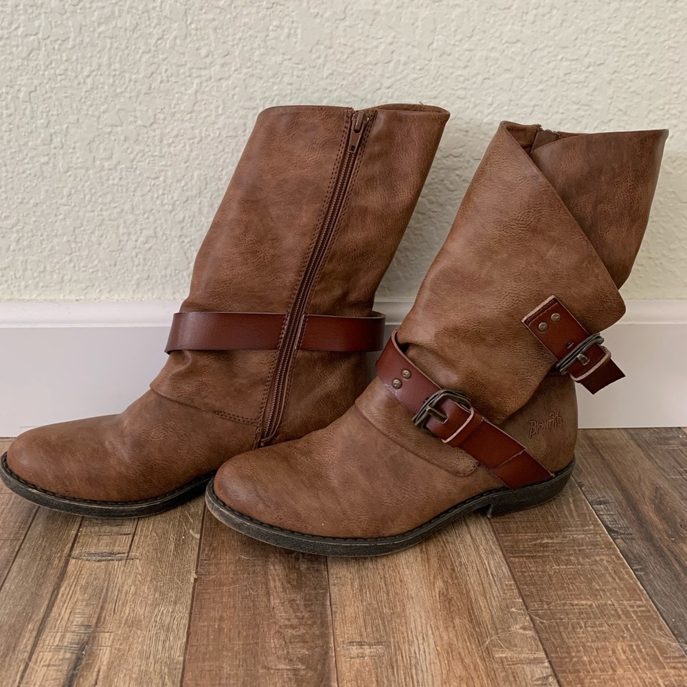 NEARLY NEW Faux Leather Boots